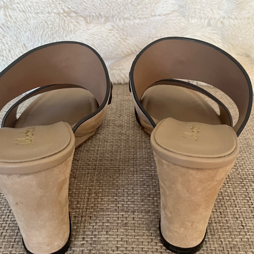Salvatore Ferragamo Tan Wedge Sandals with Slip-On Design - Picture 7 of 9